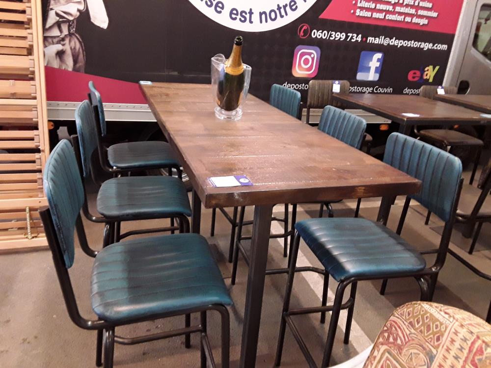 TABLE MANGE DEBOUT + 6 TABOURETS 