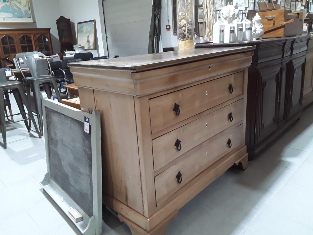 COMMODE DE STYLE LOUIS PHILIPPE 4 TIROIRS 