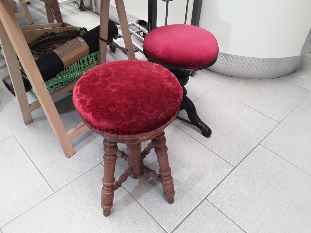 TABOURET PIANO 