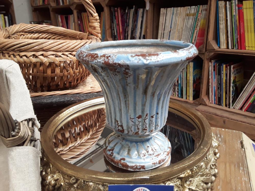PETIT VASE ÉMAILLÉE 