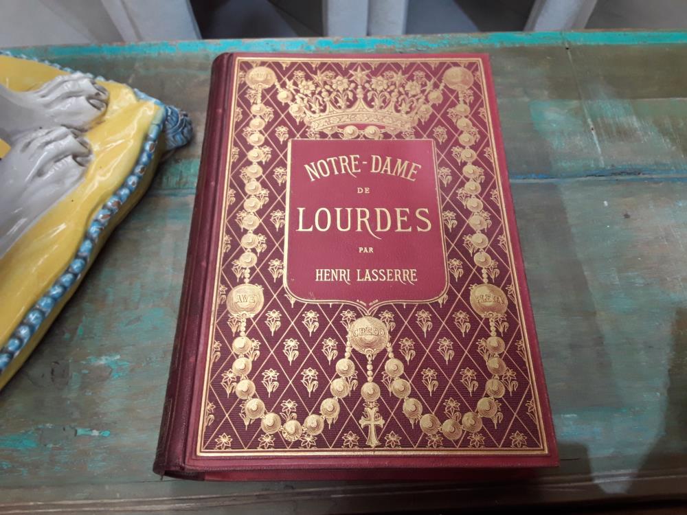 LIVRES NOTRE DAME LOURDES 