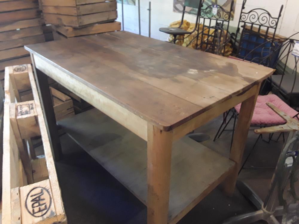 TABLE D'ATELIER EN HÊTRE 