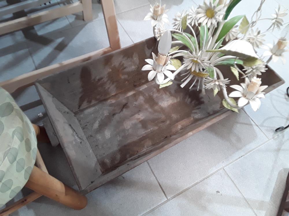 ABREUVOIR VINTAGE EN BOIS 