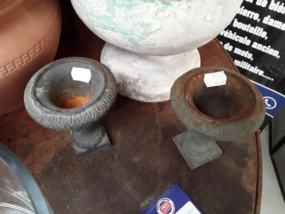 PETIT VASQUE EN FONTE 