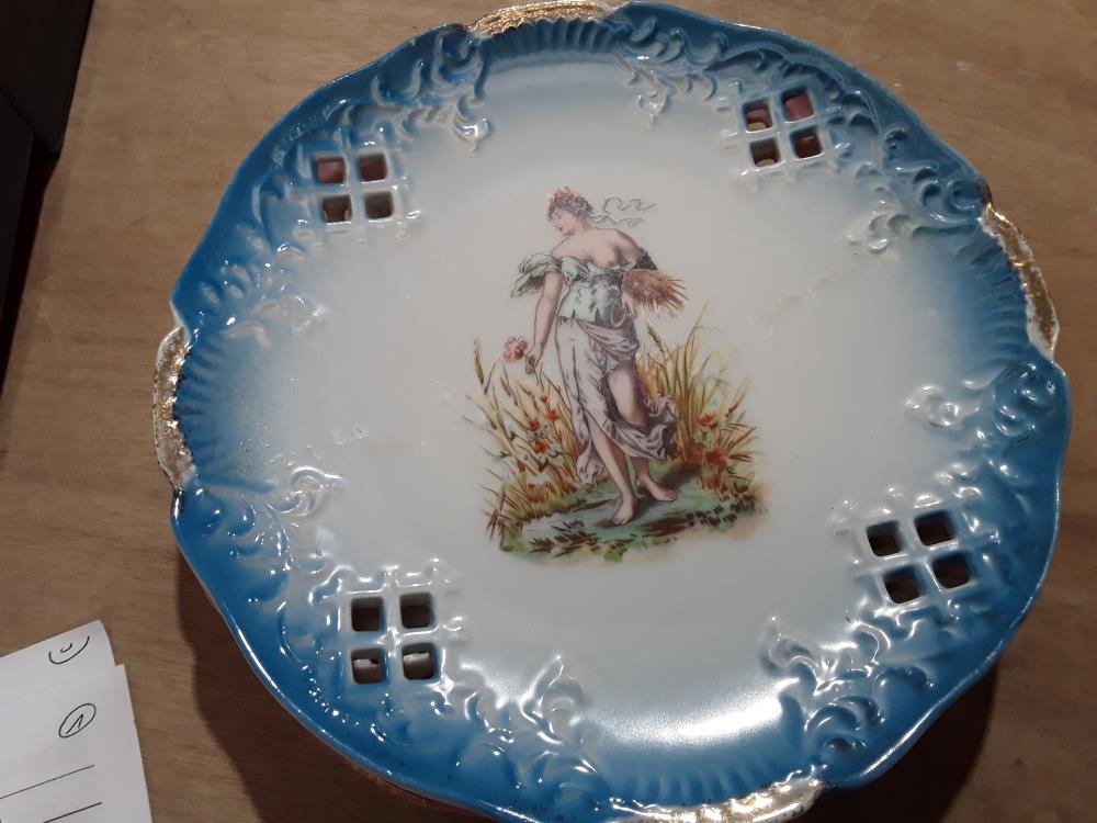 ASSIETTE BLEU 