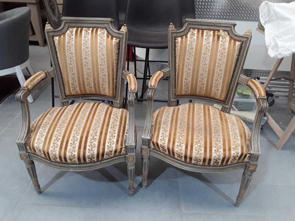 FAUTEUIL DE ST LOUIS XVI LA PIECE 
