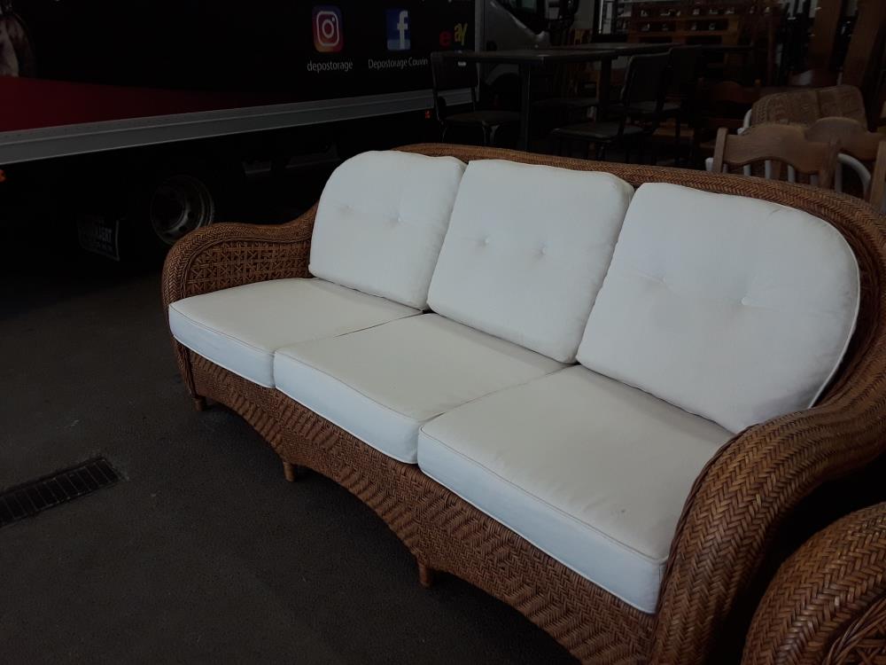 SALON EN JONC TRESSÉ BALI BANQUETTE 3 PLACES + 1 FAUTEUIL 