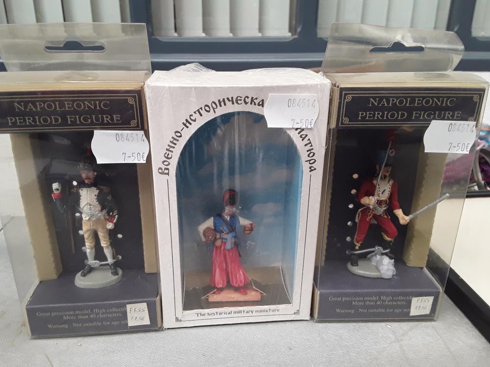 SOLDAT MINIATURE EN BOITE 