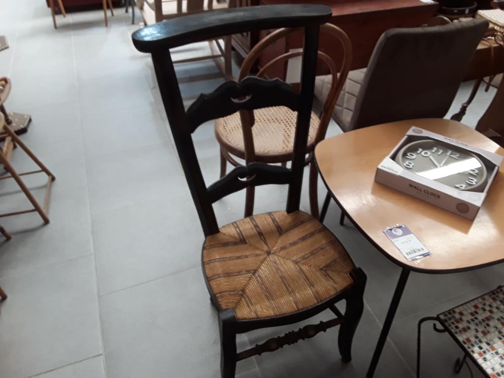 CHAISES D'EGLISE