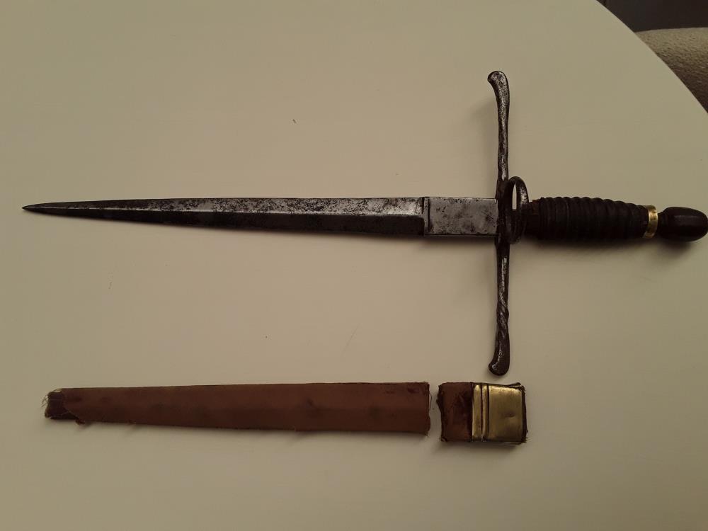RARE DAGUE ALLEMANDE 16EME PIECE DE MUSÉE 