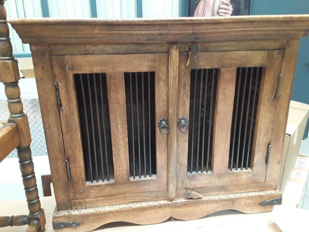 MEUBLE VITRINE INDIENNE EN TECK 