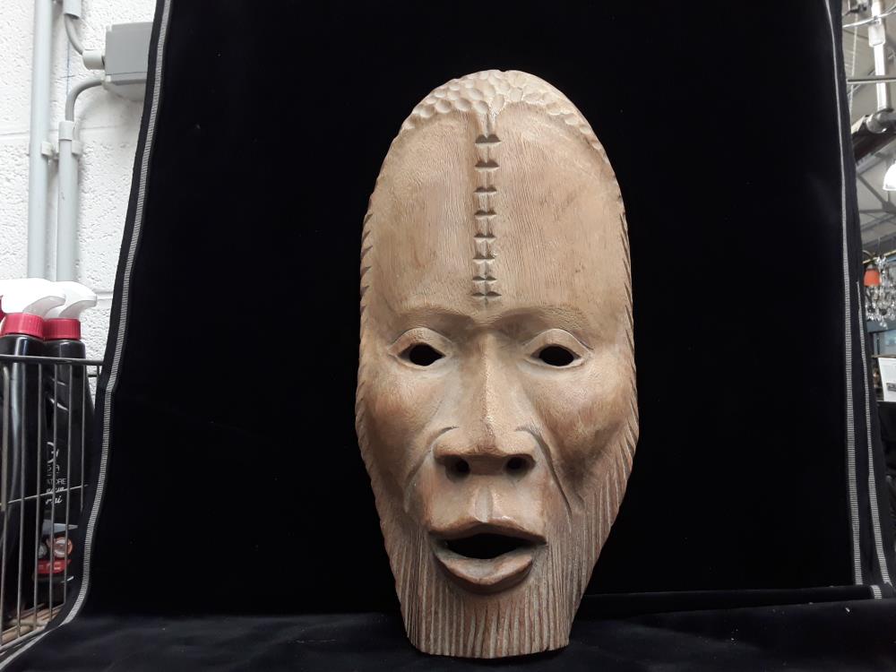 MASQUE AFRICAIN CONGO MILIEUX DU 20EME  