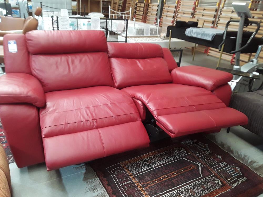FAUTEUIL CUIR ROUGE DEUX RELAX. ( 2 X 1M)