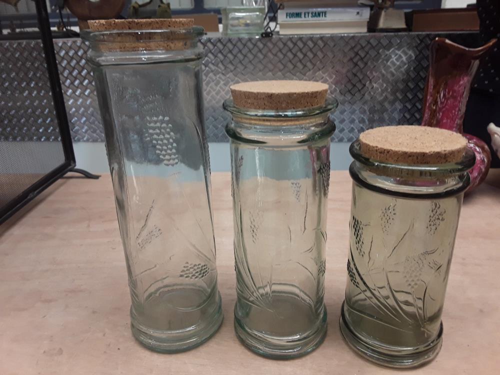 SERIE DE 3 POTS EN VERRE