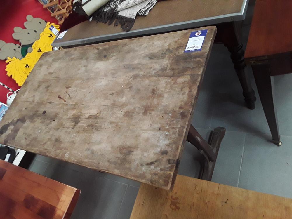 TABLE DE CAFÉ ANNÉE 30