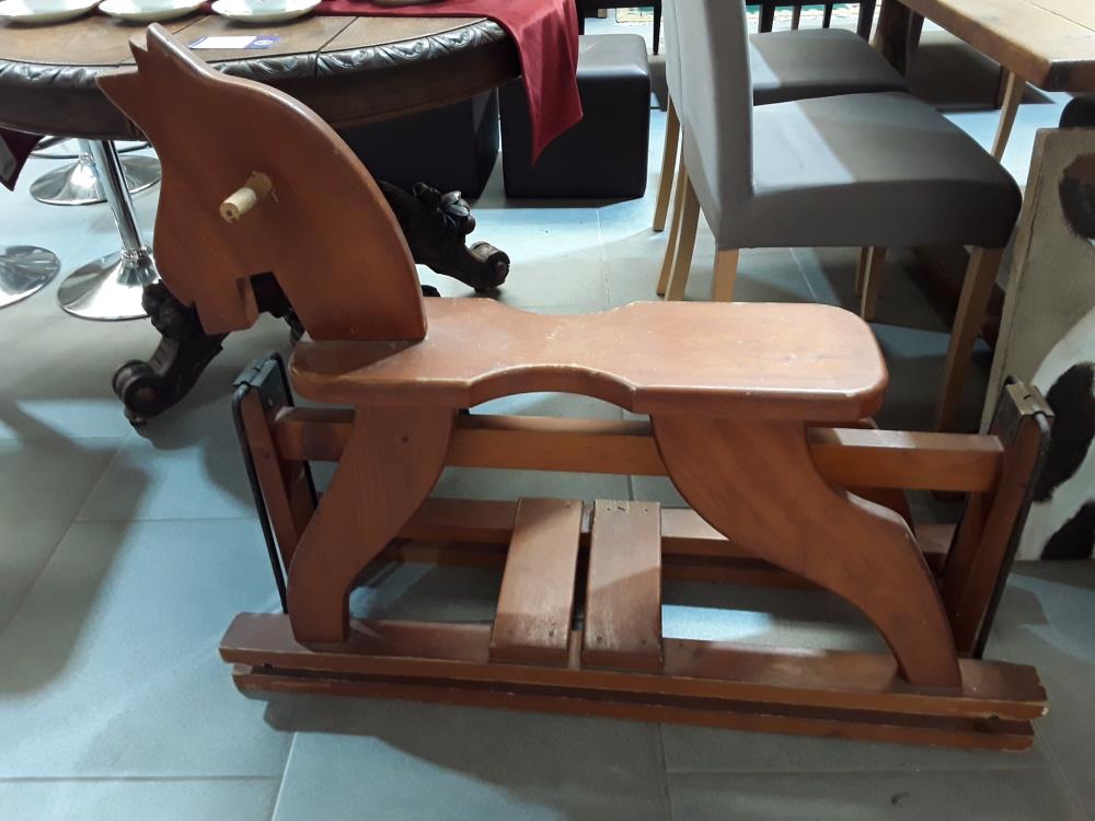 CHEVAL D'ÉCOLE ANNEE 50 