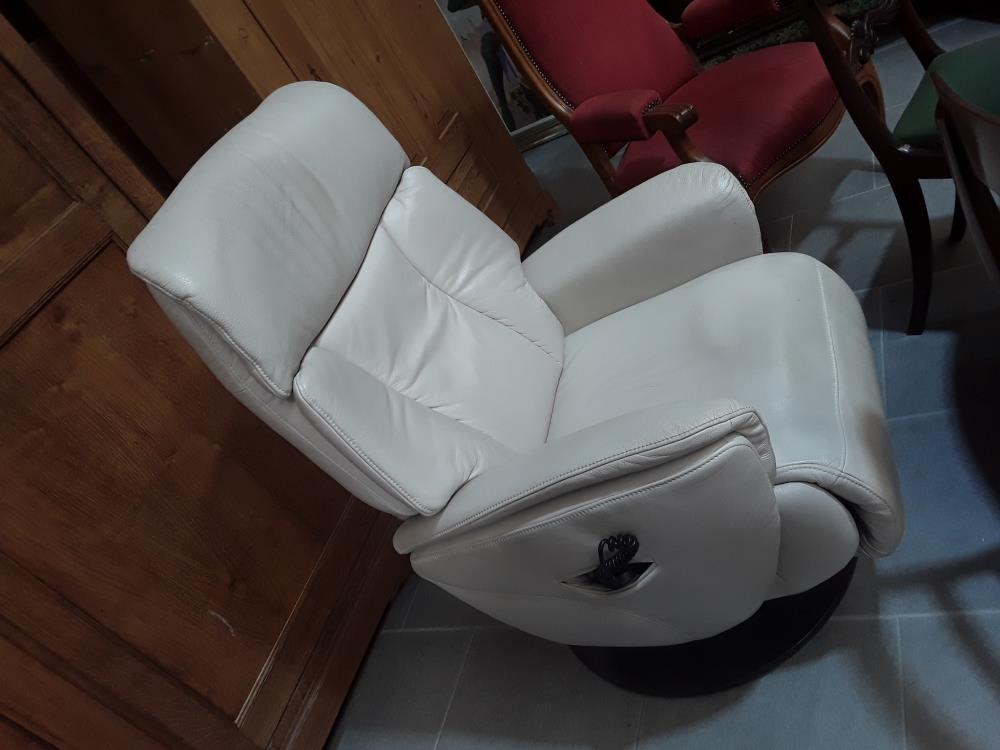 FAUTEUIL EN CUIR RELAX ÉLECTRIQUE 