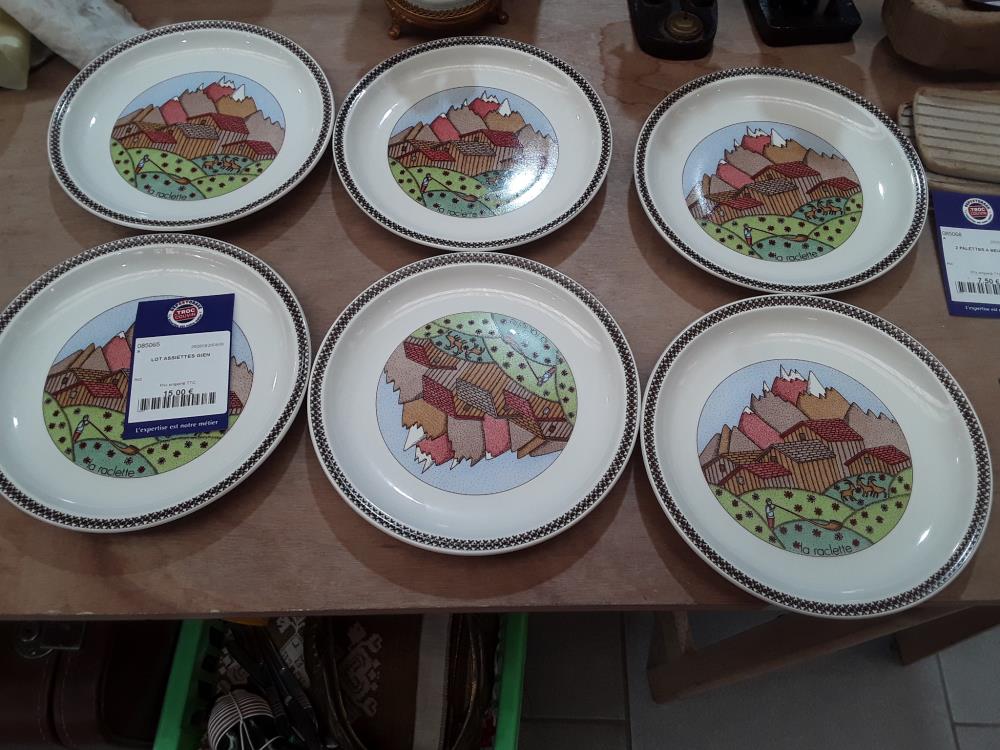 LOT ASSIETTES GIEN