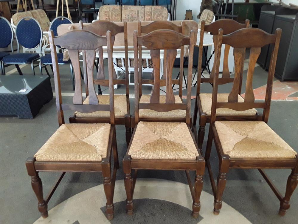 SERIE DE 6 CHAISES EN CHENE 