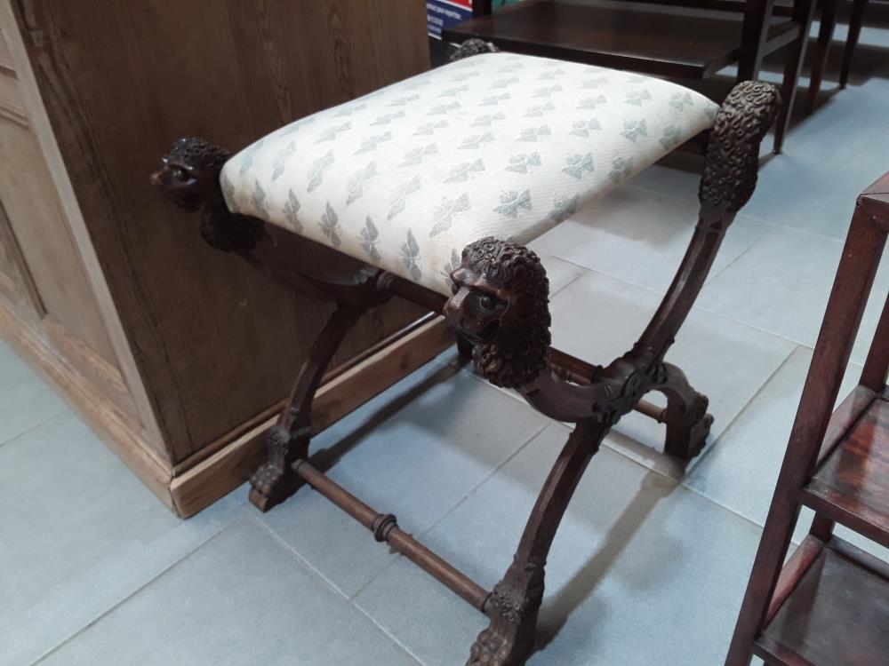 FAUTEUIL CURULE 19EME