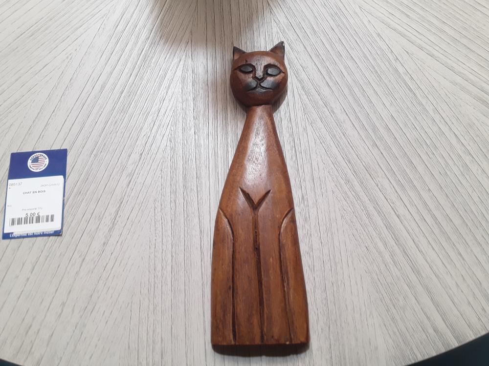 CHAT EN BOIS 