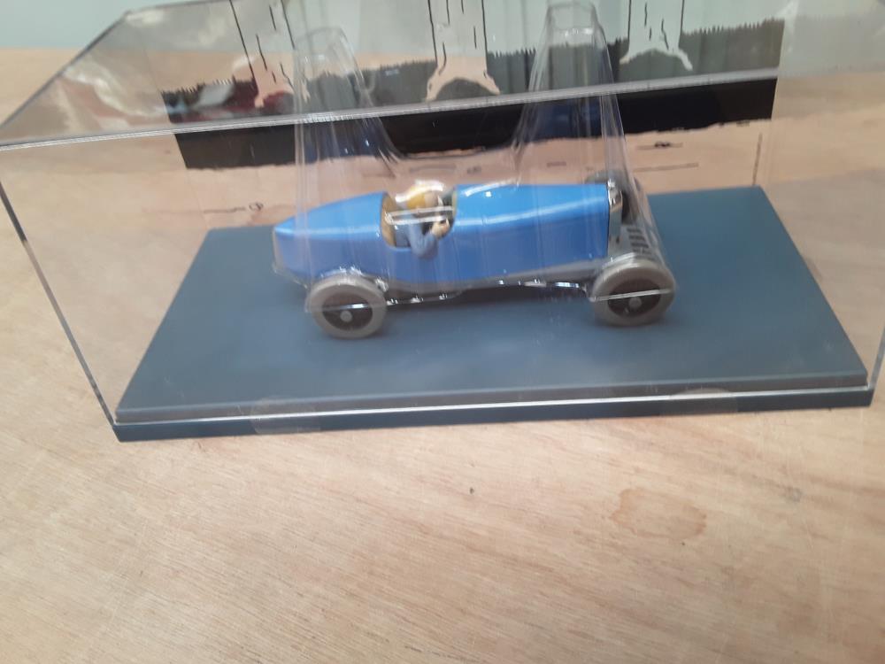 TINTIN AU PAYS DES SOVIETS L'AMILCAR 1/24