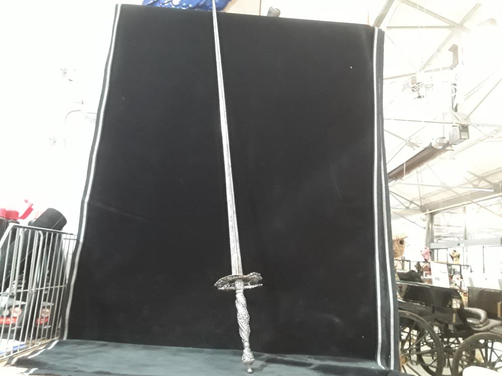 EPEE D'OFFICIER FRANCAIS D'ÉPOQUE LOUIS XIV 1638 / 1715 
