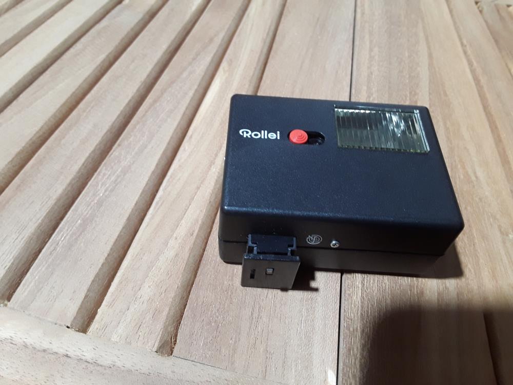 FLASH ROLLEI