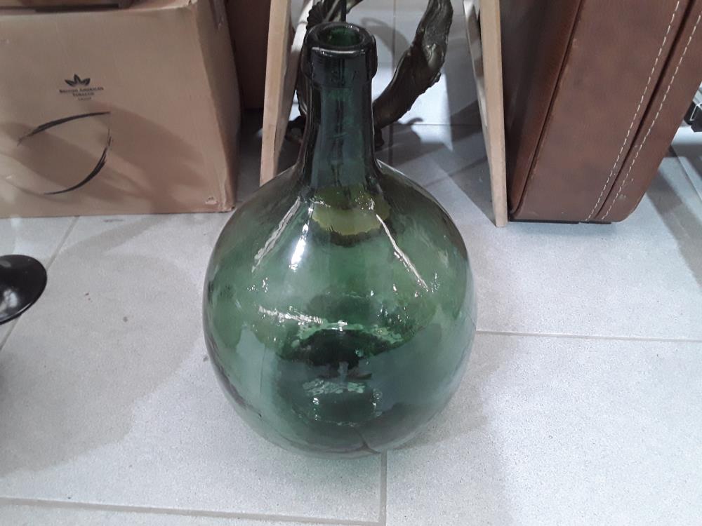 TOURILLE EN VERRE 
