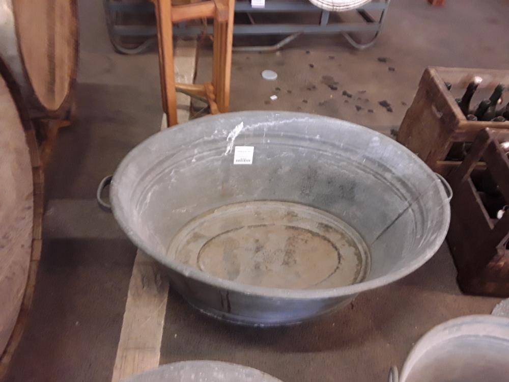 BASSINE EN ZINC OVALE 