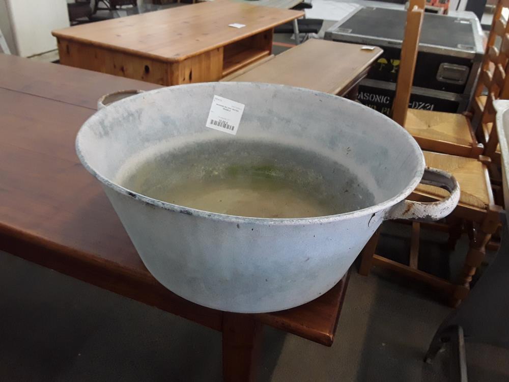 BASSINE EN ZINC MOYEN MODÈLE 