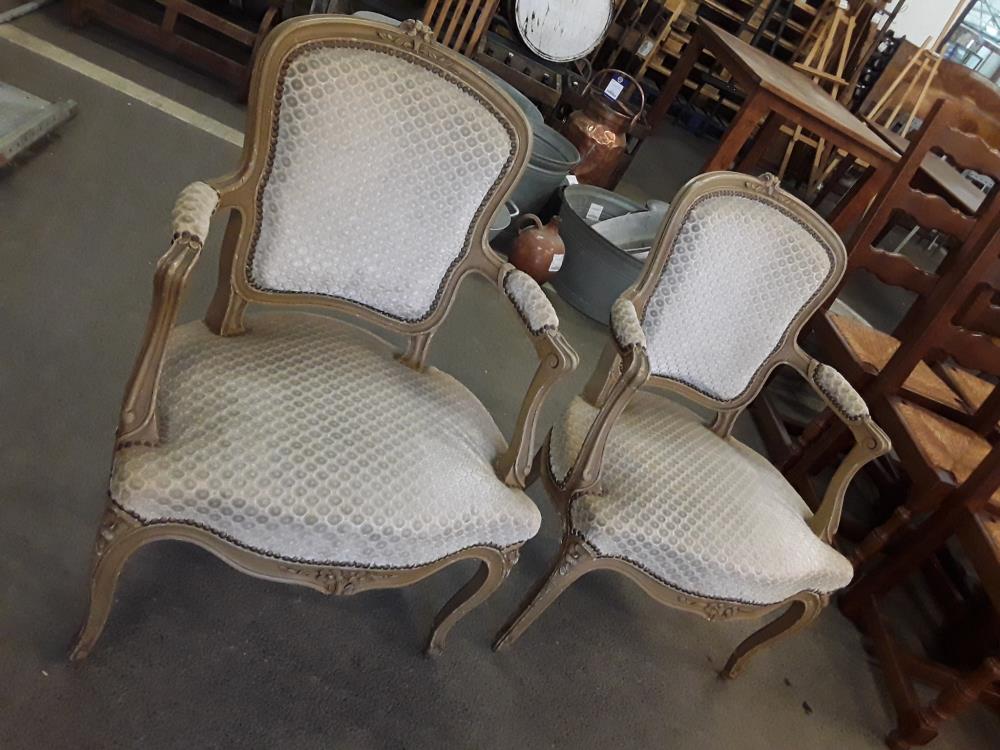 FAUTEUIL CABRIOLET 