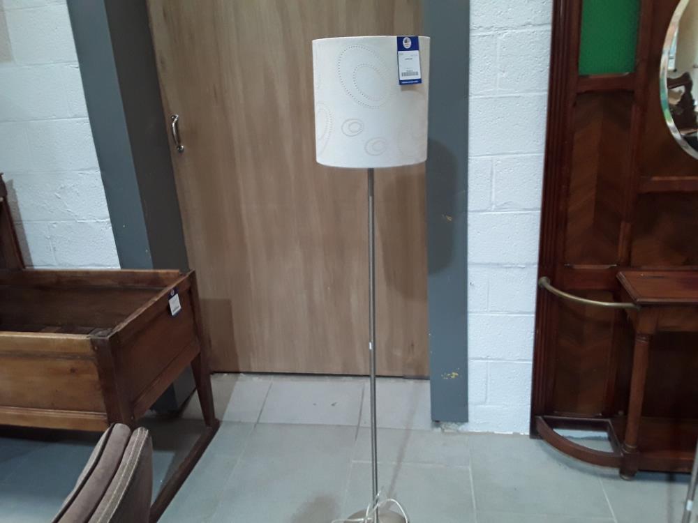 LAMPADAIRE 