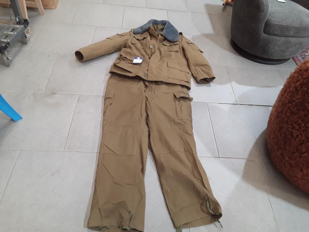 ENSEMBLE D'UNIFORME D'HIVER SOVIÉTIQUE "AFGHANKA" AUTHENTIQUE – ÉDITION 1983