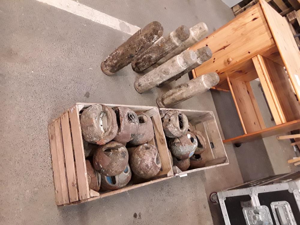 JEUX DE CAFE ANCIEN BOULES ET QUILLES 