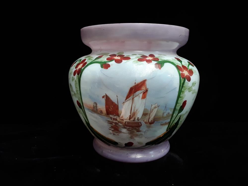 VASE OPALINE DÉCOR MARINE 