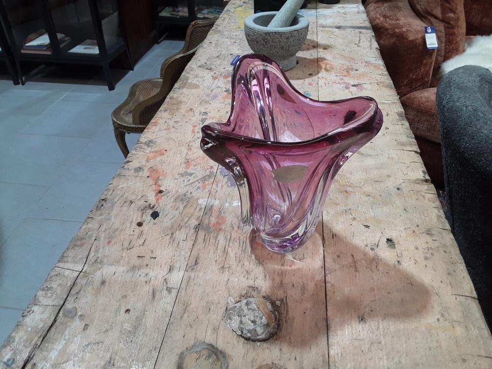 VASE VAL SAIT LAMBERT MAUVE MM
