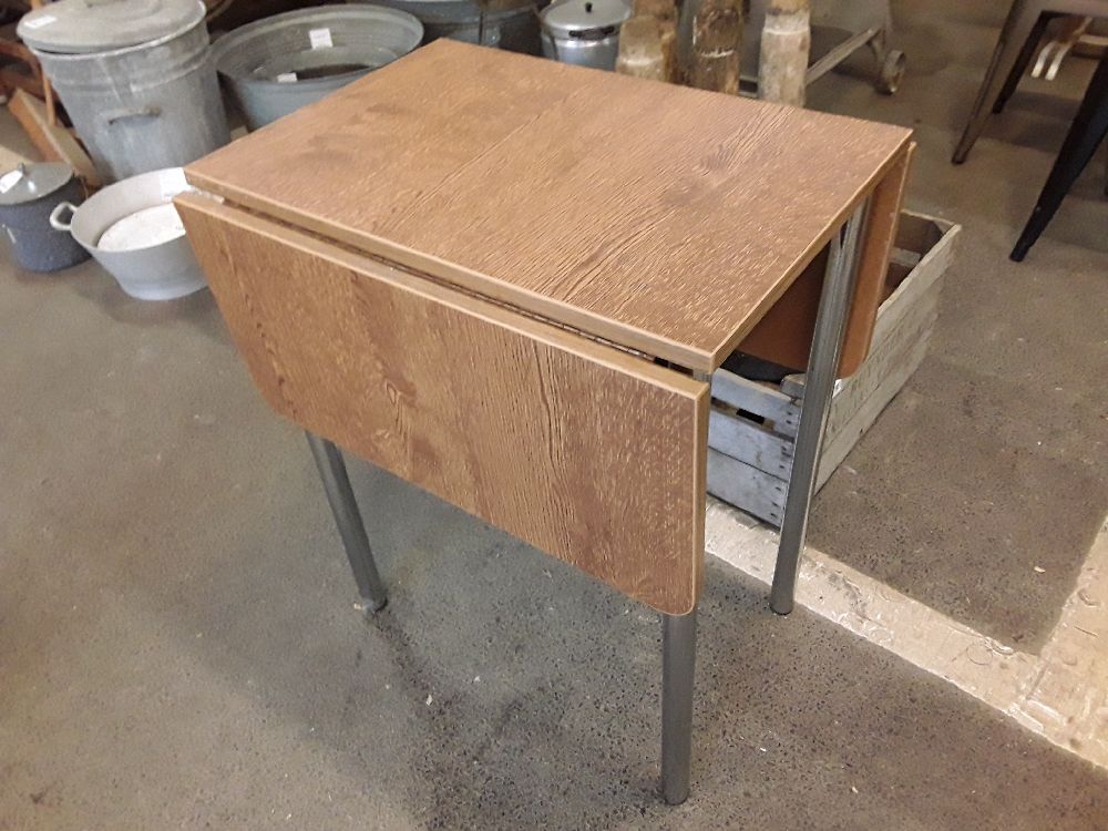 PETITE TABLE D'APPOINT