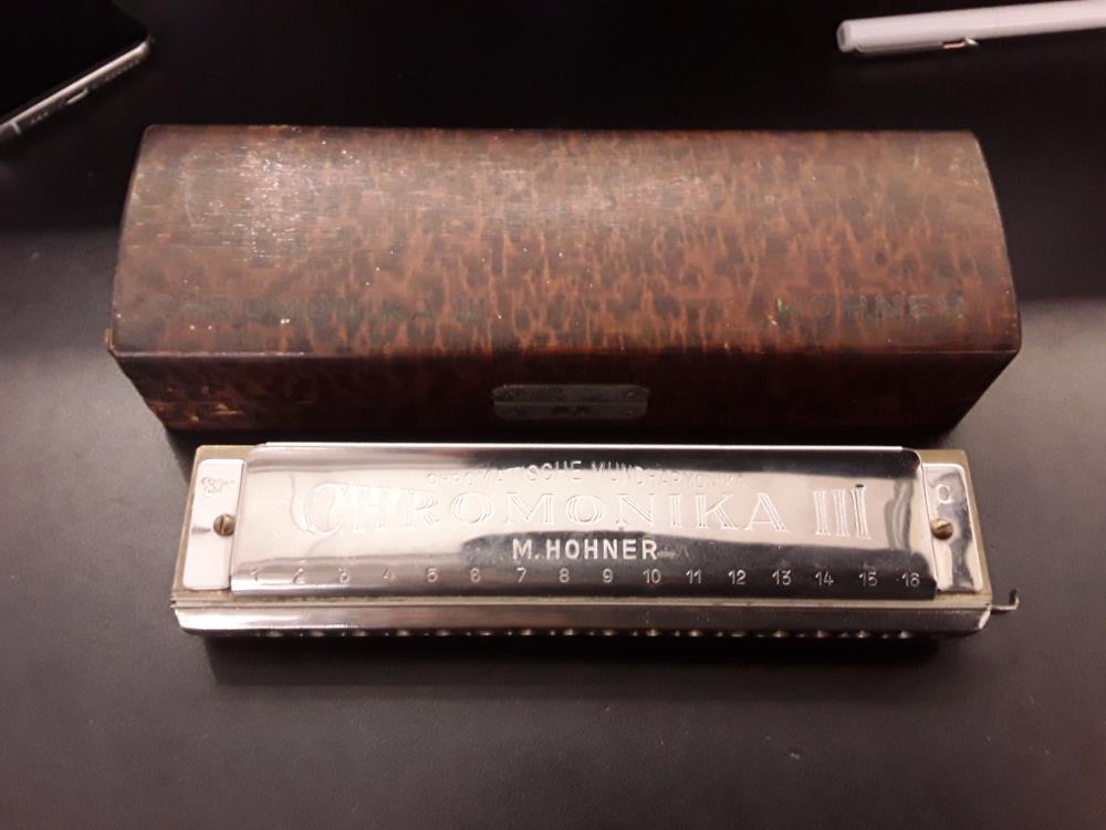 HARMONICA ALLEMAND HOHNER CHROMATIQUE III