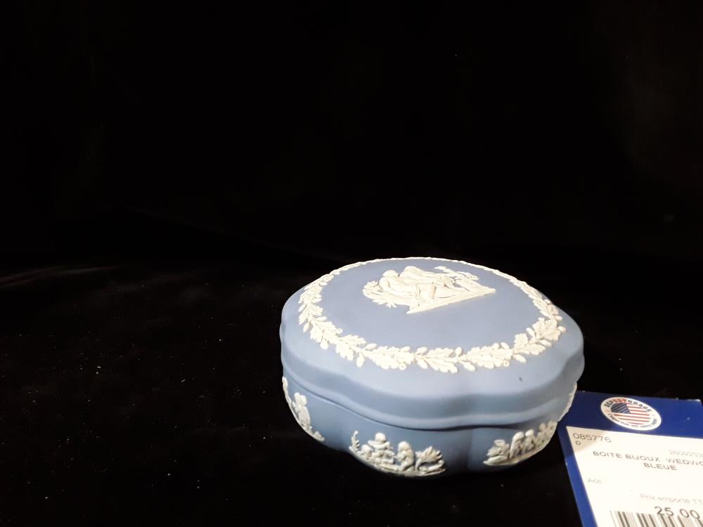 BOITE BIJOUX  WEDWOOD BLEUE