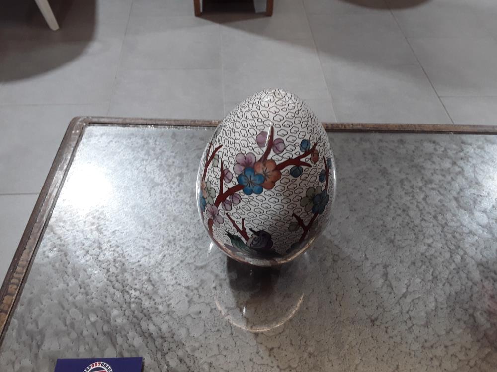 OEUF EN CLOISONNE EMAILLE 