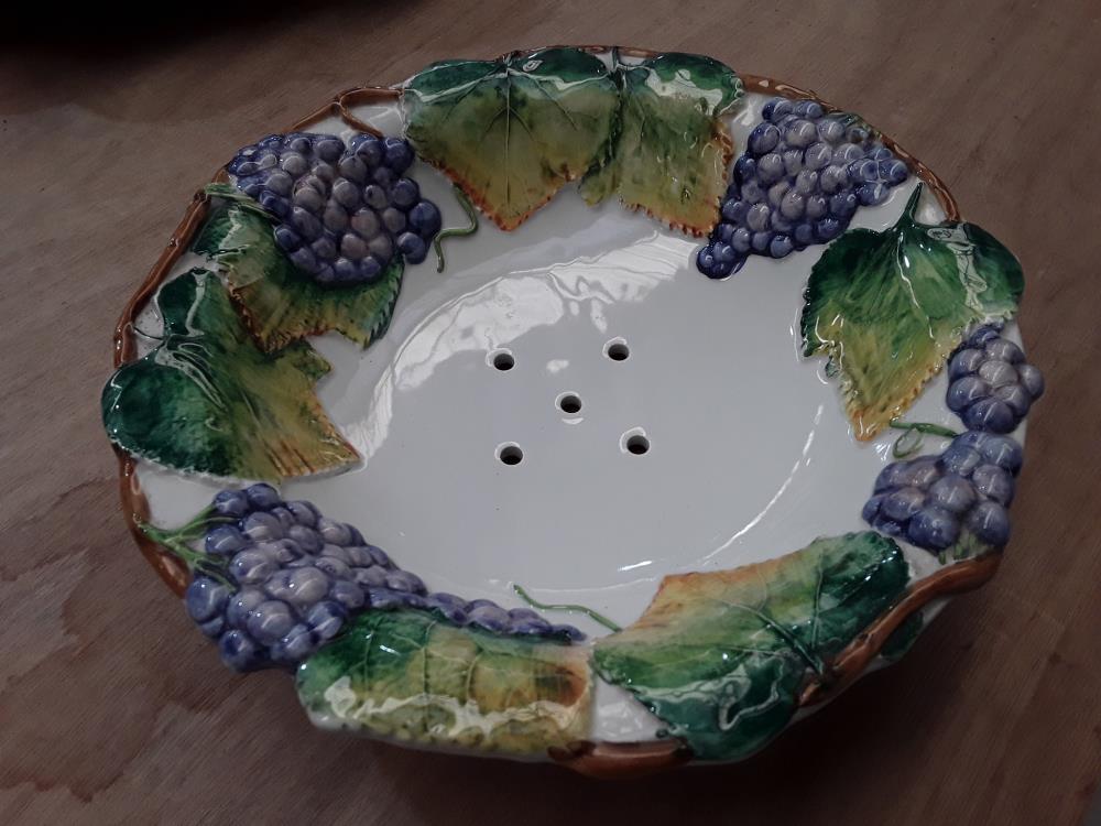 ÉGOUTTOIR A FRUITS OU FRAISE