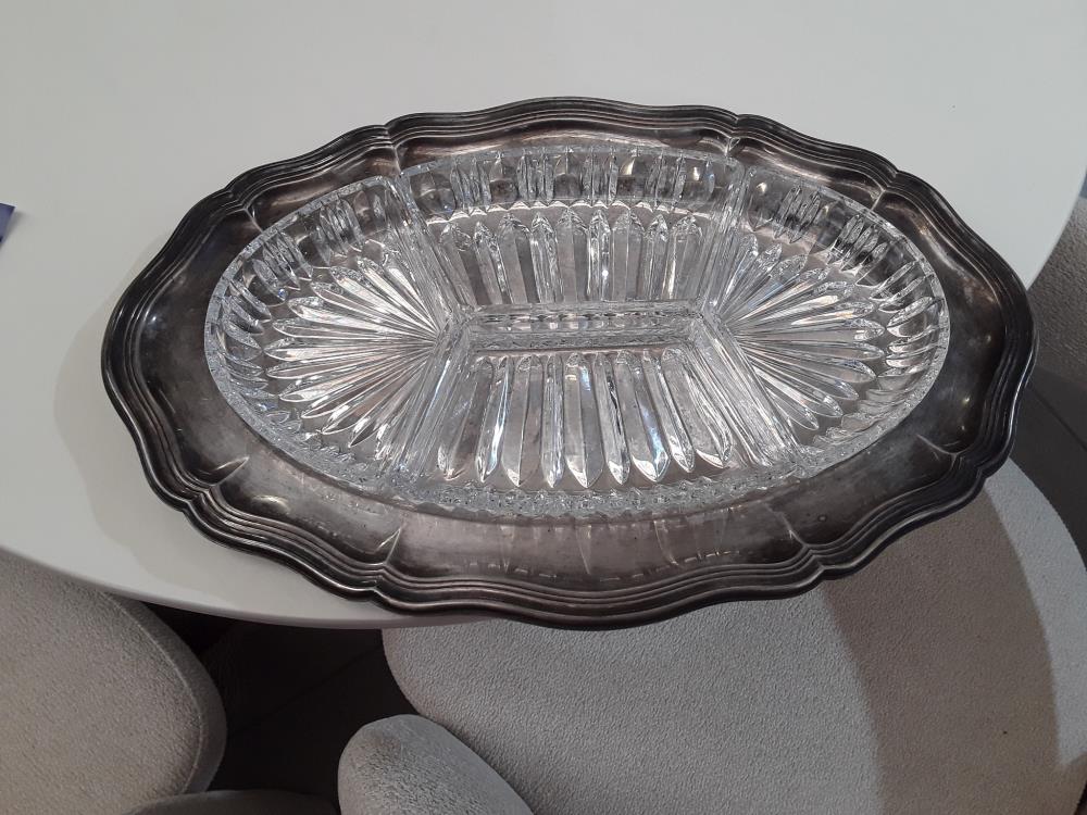 PLAT APERO CENTRE DE TABLE 