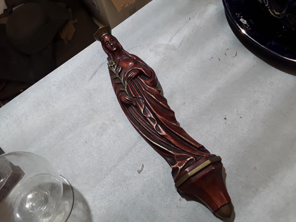 VIERGE D'APPLIQUE