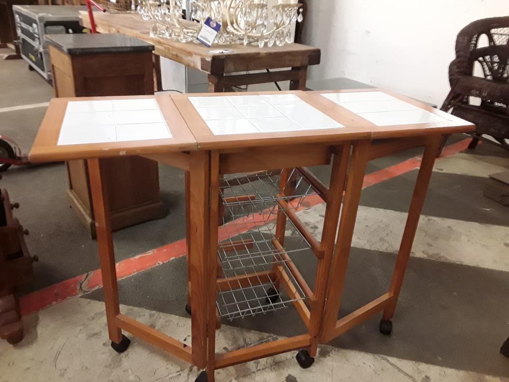 PETIT MEUBLE DE CUISINE DESSERTE 