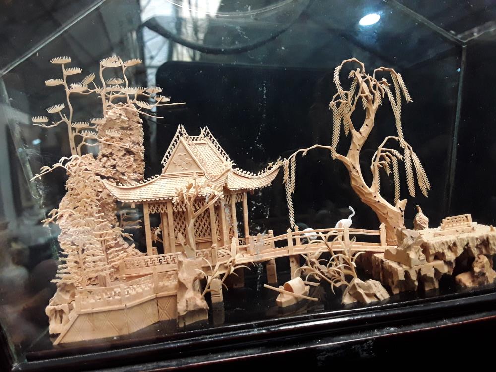 MINIATURE CHINOISE EN LIÈGE 