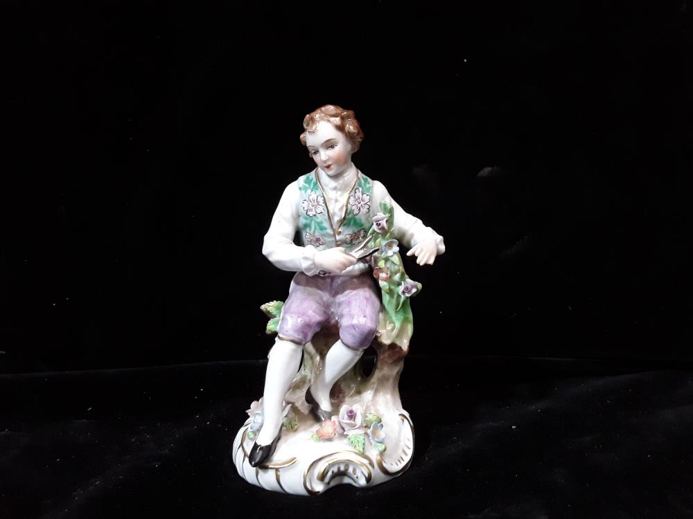 POSTURE PORCELAINE ALLEMANDE SITZENDORF 19EME