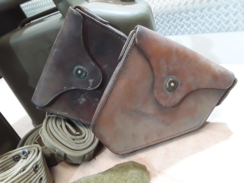 ÉTUI EN CUIR US ARMY M18 QUADRANT DE POINTAGE ARTILLERIE US