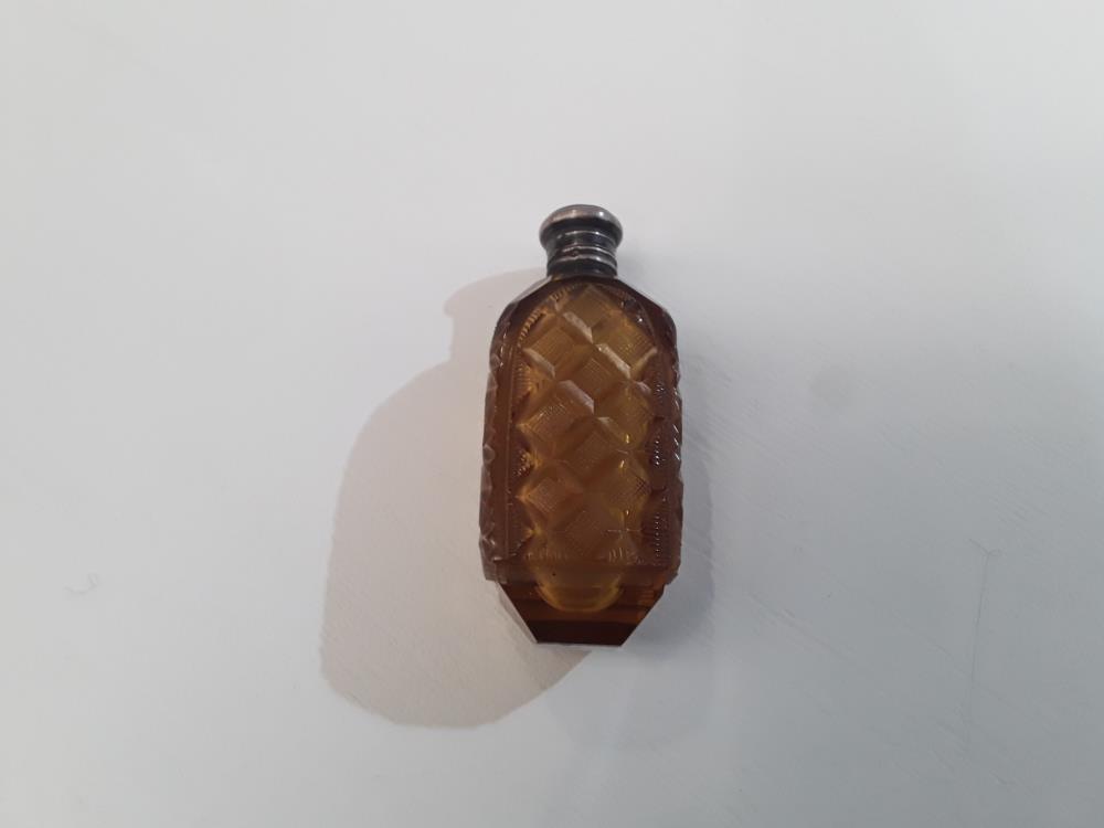 BOUTEILLE FIOLE D'EAU BENITE 18EME CRISTAL BENEDICTION