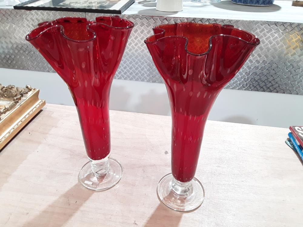 PAIRE DE VASES SOUFFLÉS ÉTIRÉS VIEUX BOUSSU FIN 19 ÈME